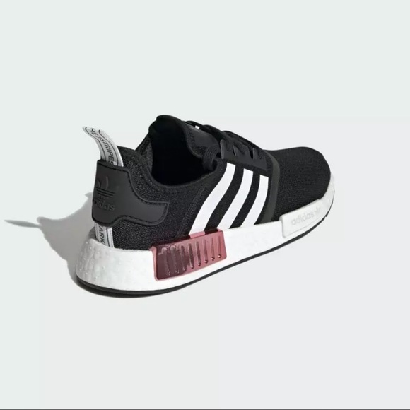 Women’s Adidas NMD R1- NIB - Picture 6 of 10
